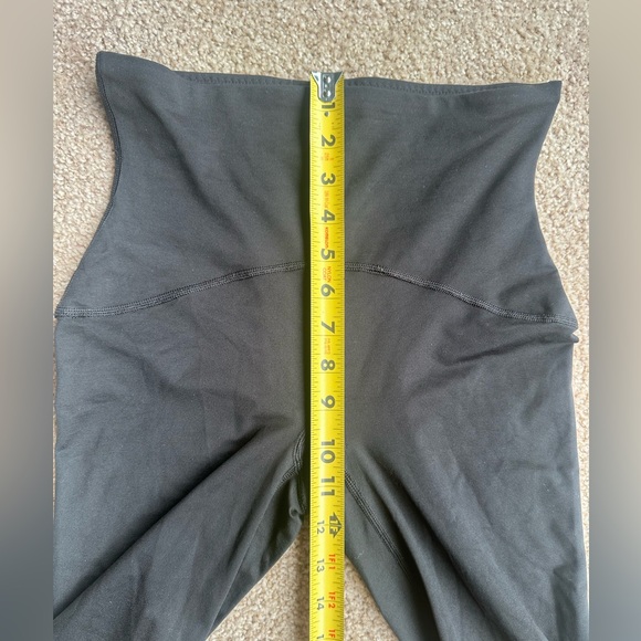 Spanx Active Compression Cropped Leggings black, M - Picture 6 of 11